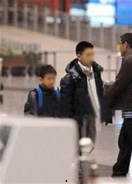 张艺谋妻子深夜爆料视频,揭秘娱乐圈背后的惊人真相